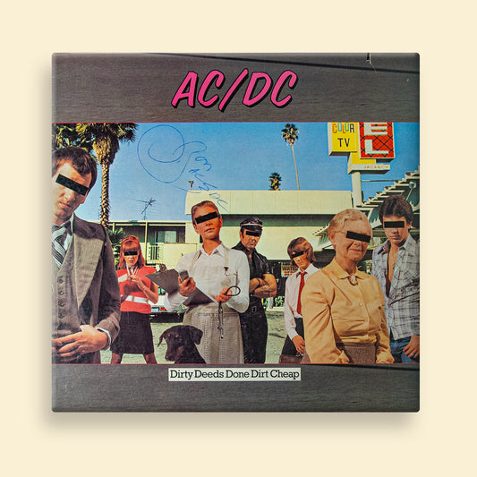 AC/DC - Dirty Deeds Done Dirt Cheap