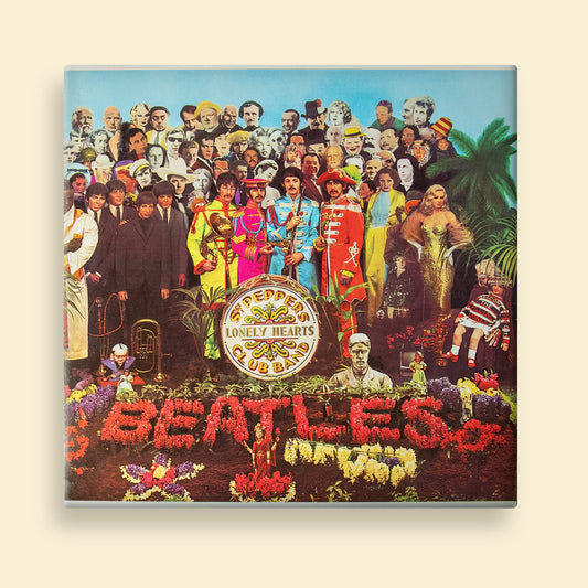 The Beatles - Sgt Peppers Lonely Hearts Club Band